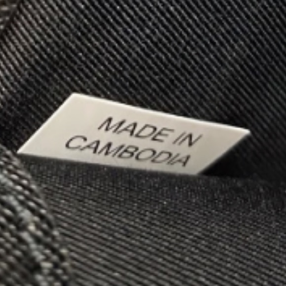 New, authentic tory burch Emerson mini crossbody bag black - Picture 9 of 12